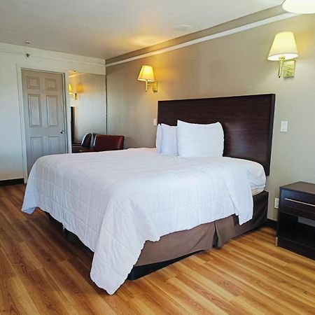 Travelers Inn By Oyo Wichita Falls Eksteriør billede